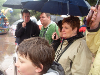 parade in de regen